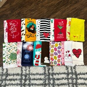 20 Holiday Towels